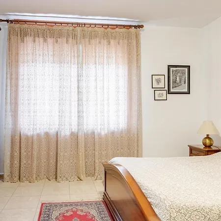 Apartment Casa Emy Da Teresina Piobesi d'Alba